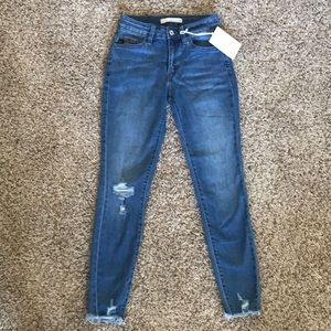 KanCan Skinny Jeans frayed distressed 24
